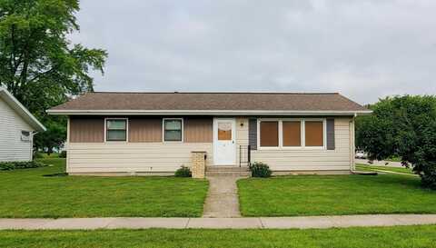 8 S ST JOSEPHS Lane, FOND DU LAC, WI 54935