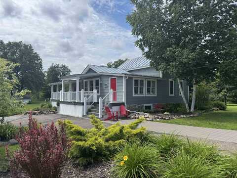 E1457 RURAL Road, WAUPACA, WI 54981