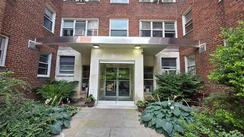 1234 Midland AVE, Bronxville, NY 10708
