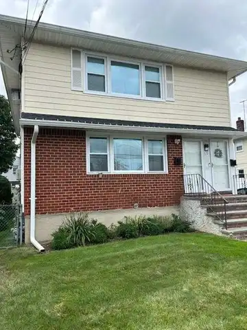115 Nassau Blvd, West Hempstead, NY 11552
