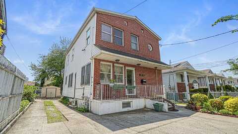 22906 113th Avenue, Queens Village, NY 11429