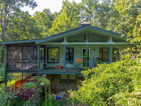 711 Roller Mill Road, Franklin, NC 28734