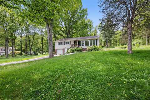 65 Hawxhurst Road, Monroe, NY 10950
