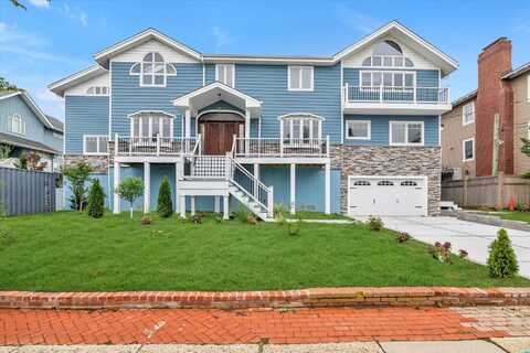 744 S Long Beach Avenue, Freeport, NY 11520