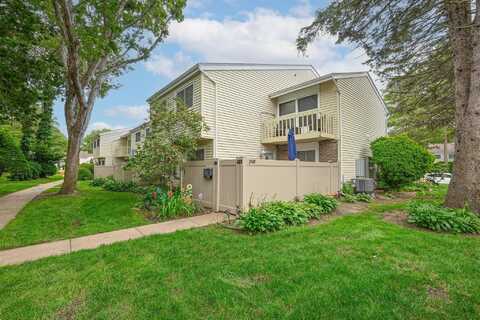 214 Springmeadow Drive, Holbrook, NY 11741
