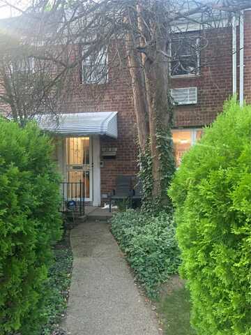 14451 68th Avenue, Kew Gardens, NY 11367