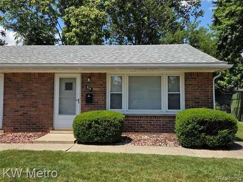 715 E UNIVERSITY Avenue, Royal Oak, MI 48067