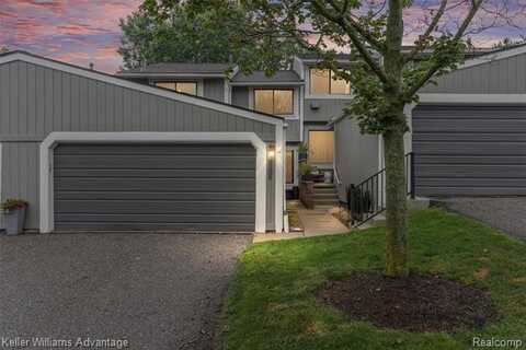 1080 Washington Circle, Northville, MI 48167