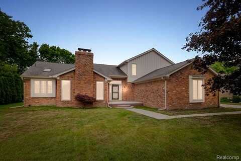 3565 Aynsley Drive, Rochester Hills, MI 48306