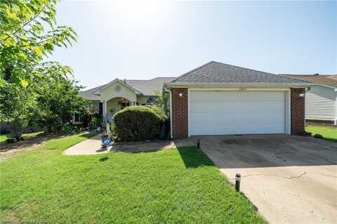 2205 Quartz CIR, Van Buren, AR 72956
