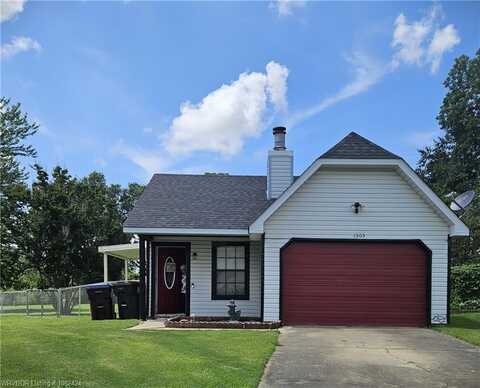 1505 Jackson CT, Fort Smith, AR 72901