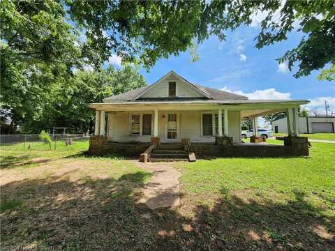 10 Wood ST, Charleston, AR 72933