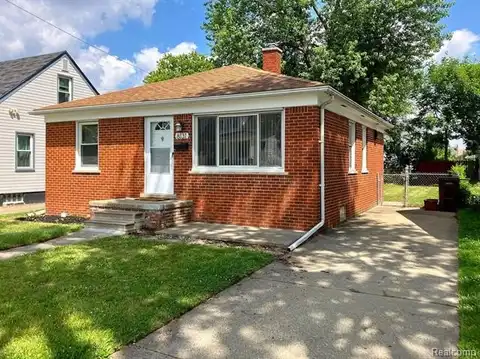 8131 THEISEN, Center Line, MI 48015