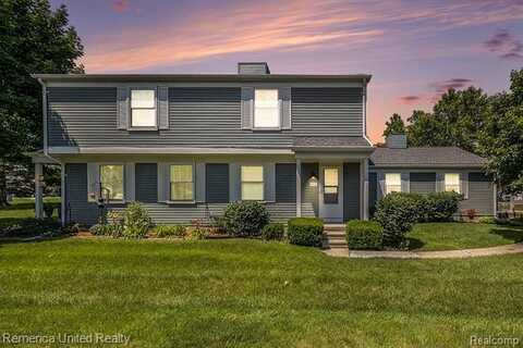 243 Aqueduct Drive, Walled Lake, MI 48390