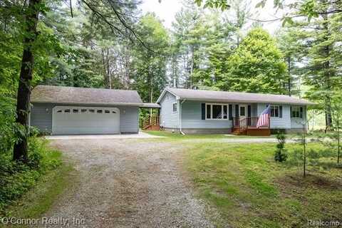 5386 Fitzgerald Road, St Clair, MI 48079
