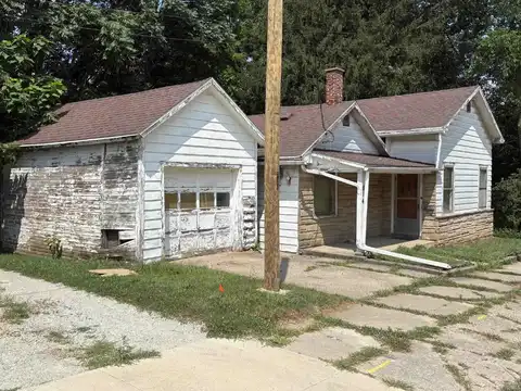 814 W Division Street, Huntington, IN 46750