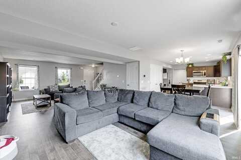 10216 Runabay Cove, New Haven, IN 46774