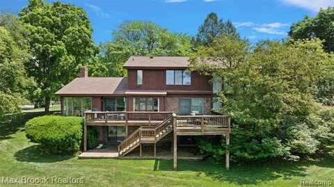 3350 Franklin Road, Bloomfield Hills, MI 48302