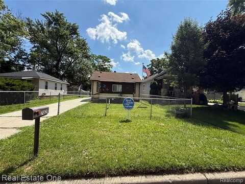 782 Pensacola Avenue, Pontiac, MI 48340