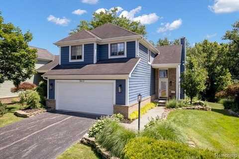 5612 Northcrest Crossing, Clarkston, MI 48346
