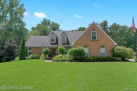 2821 Allison Lane, Highland, MI 48357