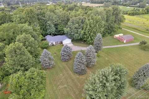 1829 Farnsworth Road, Lapeer, MI 48446