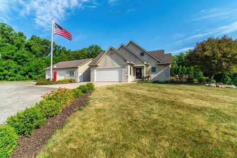 12102 Marion Center Road, Hoagland, IN 46745
