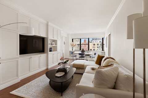 165 East 72nd Street, New York, NY 10021
