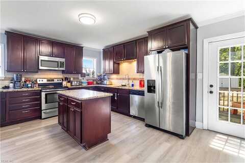 2947 Victoria Avenue, Norfolk, VA 23504