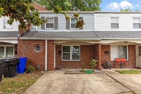 5824 Pickering Street, Virginia Beach, VA 23462