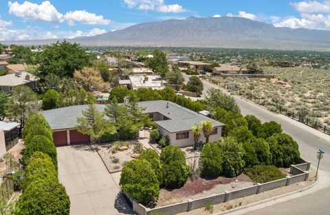 4905 Dolores Hidalgo Drive SE, Rio Rancho, NM 87124