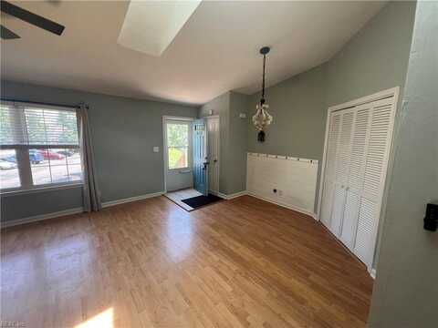 3615 Clover Meadows Drive, Chesapeake, VA 23321