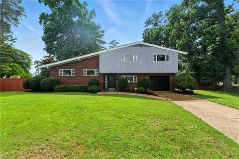 15 Meadow Drive, Newport News, VA 23606