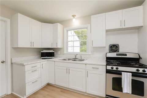 502 Homestead Avenue, Hampton, VA 23661