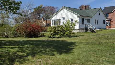 835 Ocean Avenue, Wells, ME 04090