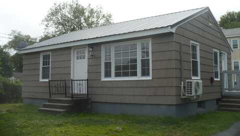27 Pleasant Avenue, South Portland, ME 04106