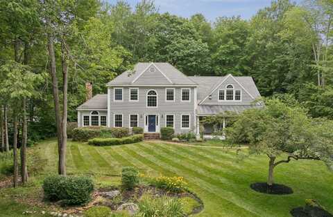 10 Shady Lane, Falmouth, ME 04105