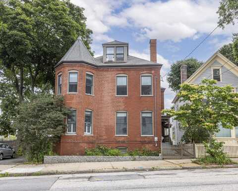261 Vaughan Street, Portland, ME 04102