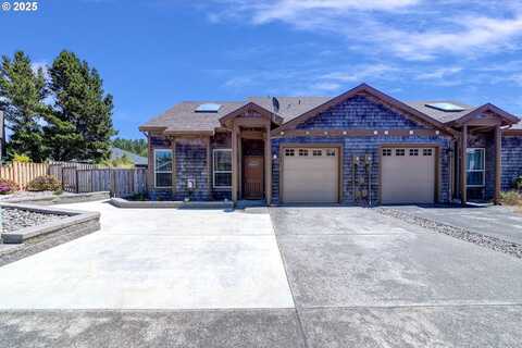 126 28TH ST, Long Beach, WA 98631