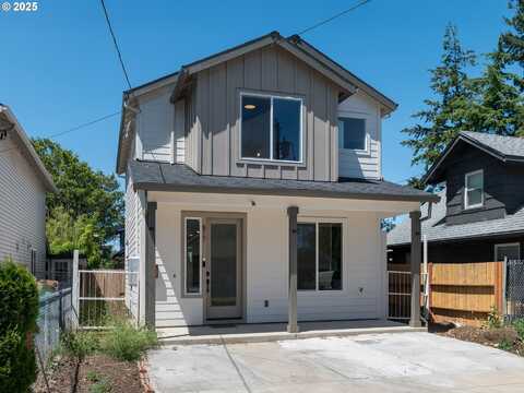 817 NE 94TH AVE, Portland, OR 97220