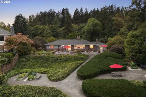 251 STAMPHER RD, Lake Oswego, OR 97034