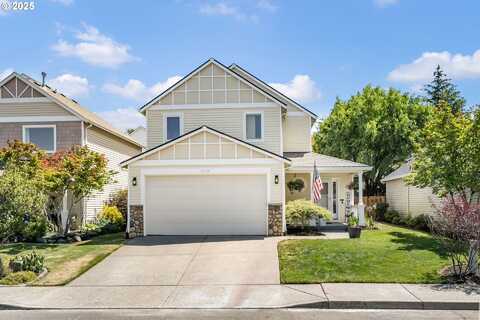 19198 BARRINGTON AVE, Sandy, OR 97055