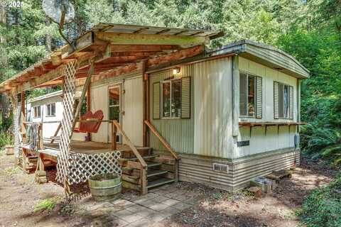 27200 S HIGHWAY 211, Estacada, OR 97023