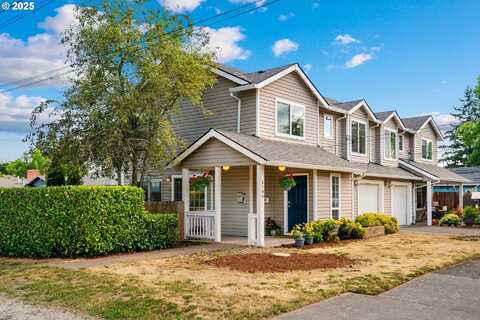 5206 NE CESAR E CHAVEZ BLVD, Portland, OR 97211