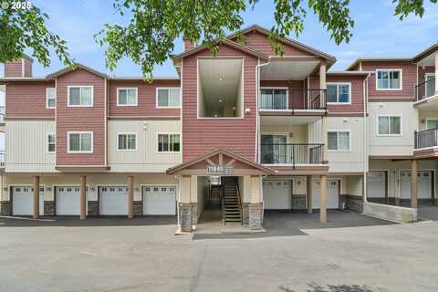 11845 NW STONE MOUNTAIN LN, Portland, OR 97229