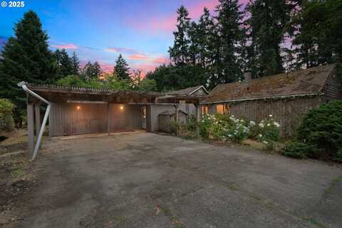 322 NE 43RD AVE, Hillsboro, OR 97124