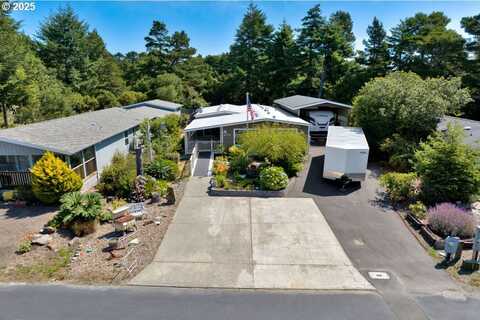1601 RHODODENDRON DR, Florence, OR 97439