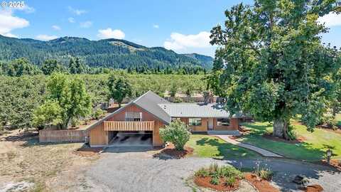 82682 RIVER DR, Creswell, OR 97426