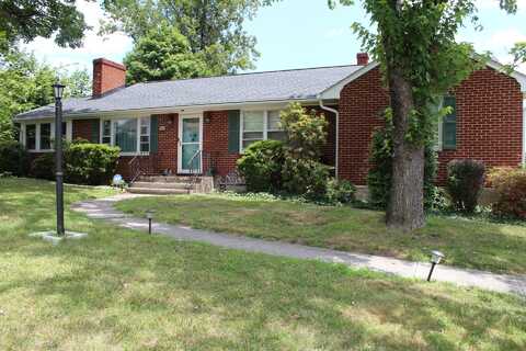 2014 Wynmere DR, Roanoke, VA 24018