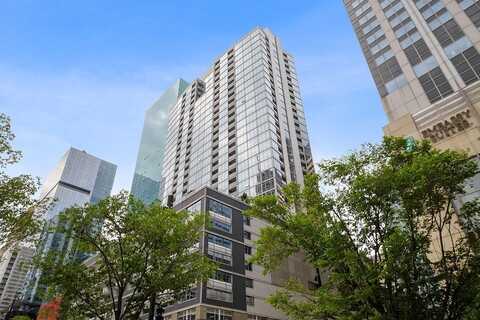 240 E Illinois Street, Chicago, IL 60611